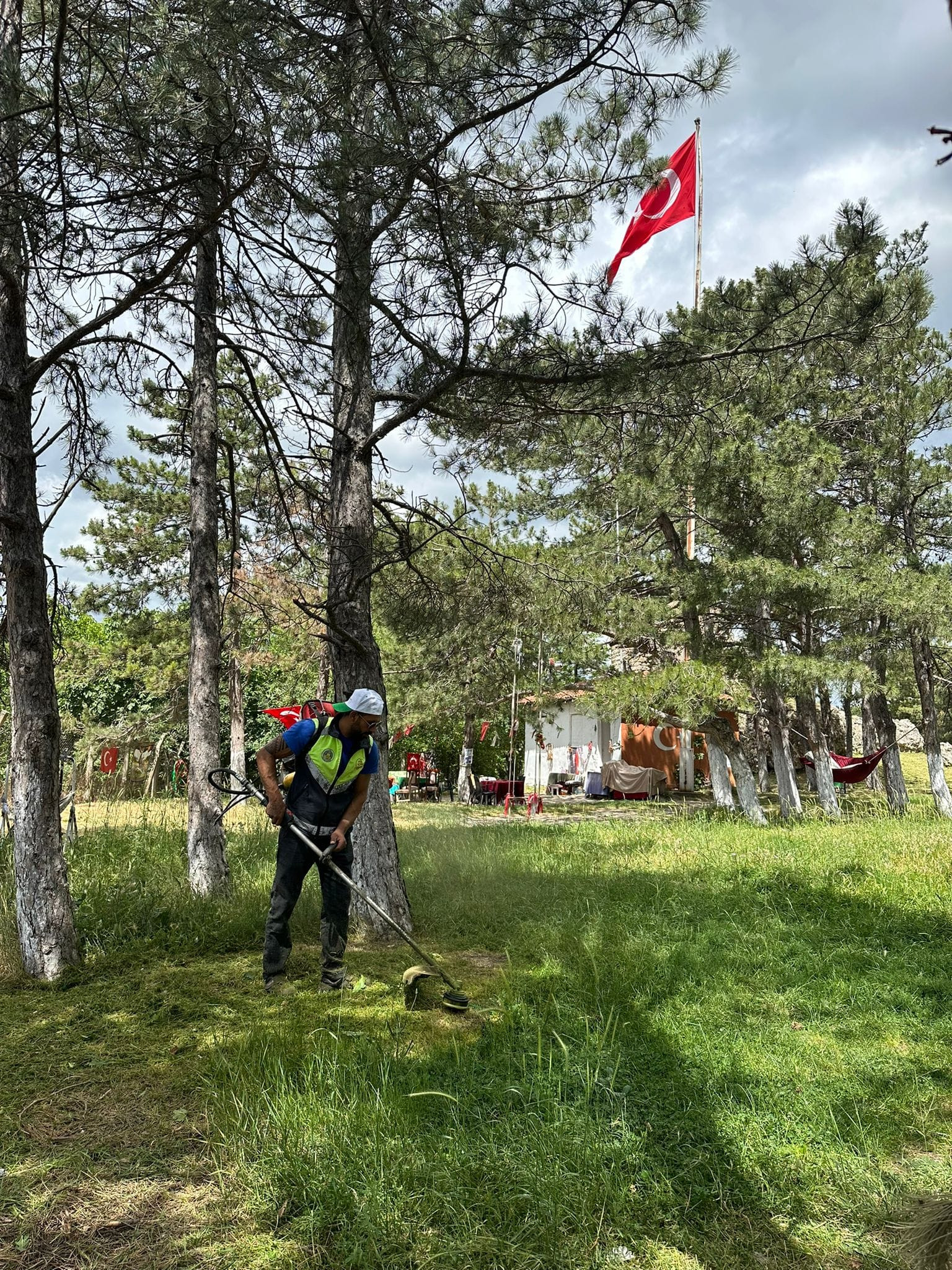 TEMİZLİK ÇALIŞMALARIMIZ DEVAM EDİYOR