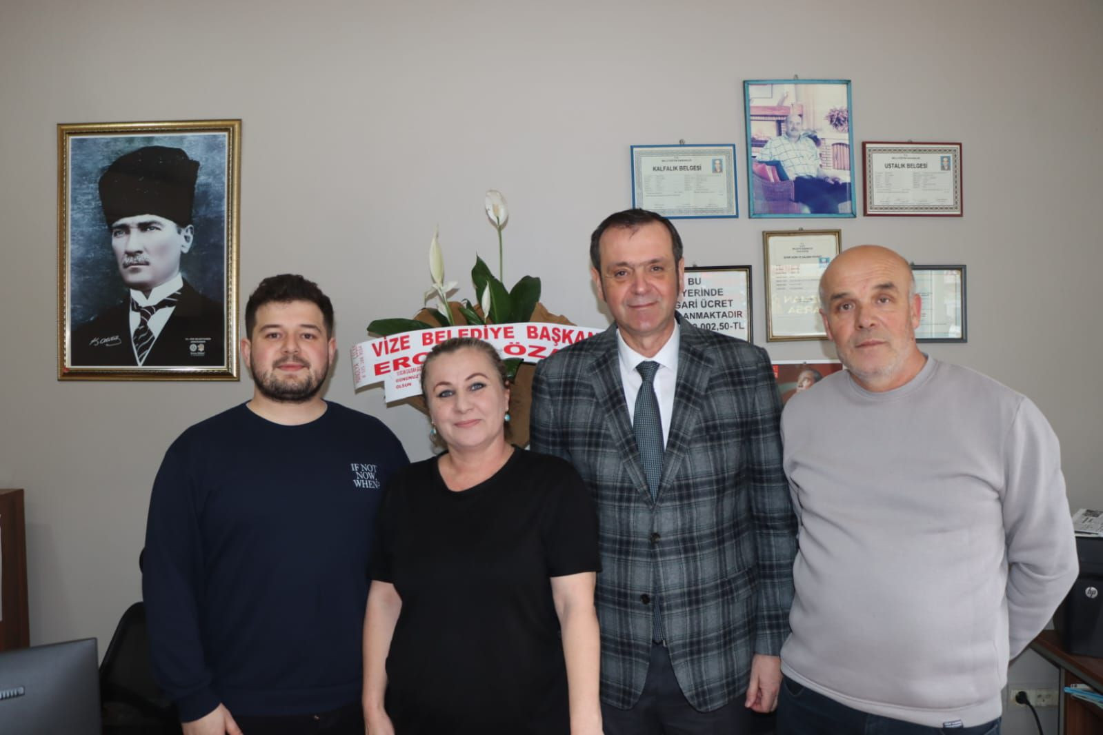 BAŞKAN ÖZALP 10 OCAK GAZETECİLER GÜNÜNÜ KUTLADI