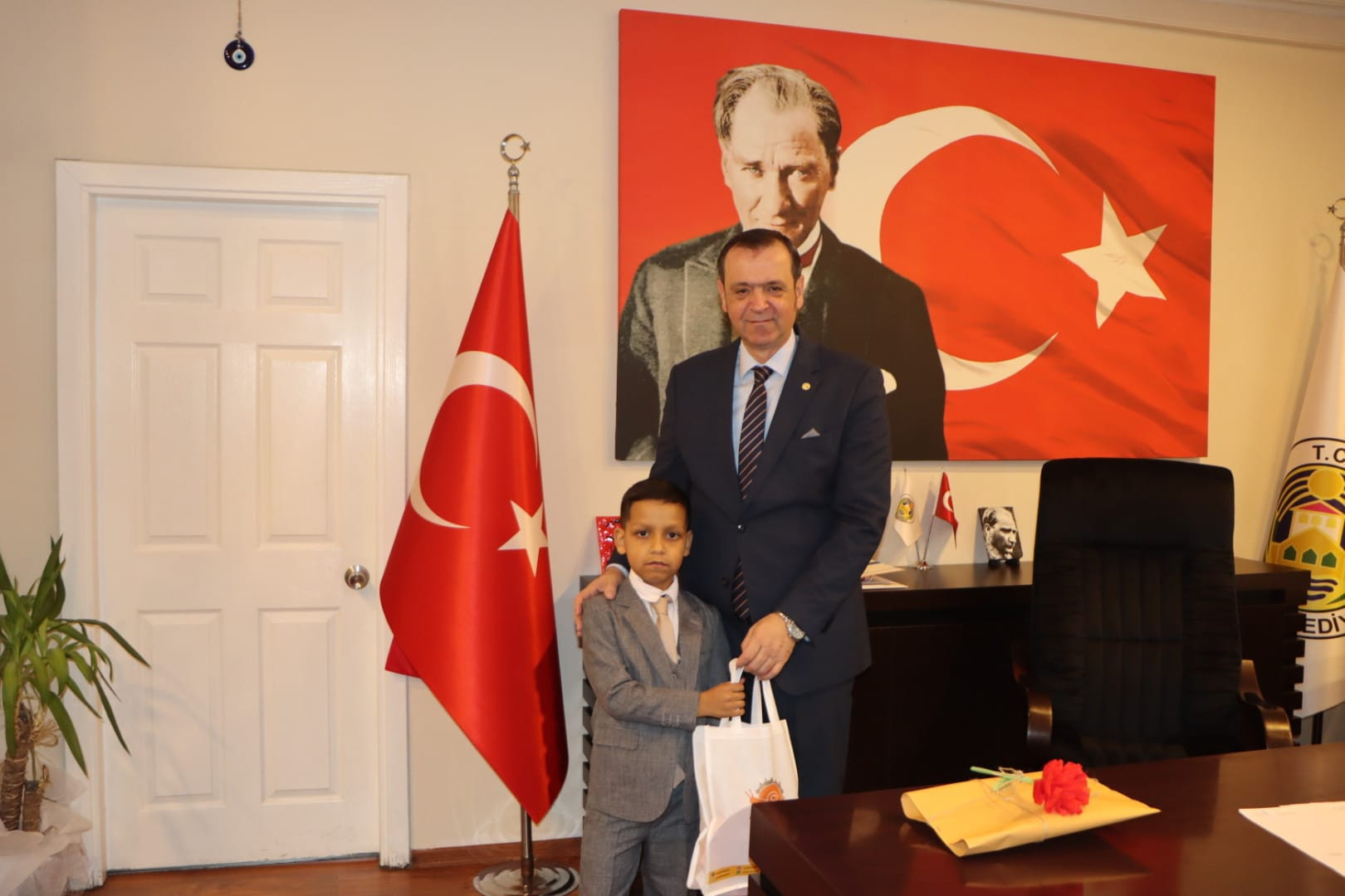 3 ARALIK ENGELLİLER GÜNÜNDE BELEDİYE BAŞKANIMIZ ERCAN ÖZALP'E ZİYARET