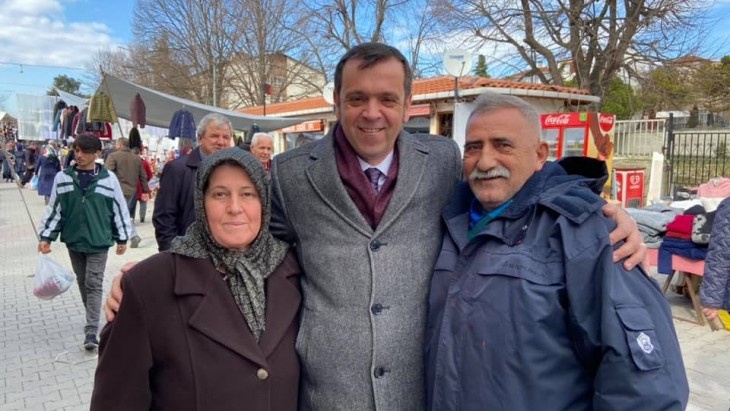 BAŞKAN ÖZALP İLÇE PAZARINI ZİYARET ETTİ