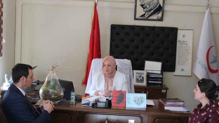 BAŞKAN ÖZALP SAĞLIK ÇALIŞANLARINI ZİYARET ETTİ