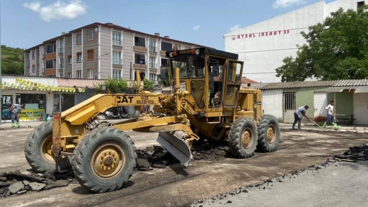 İLÇEMİZ OTOGARINDA ZEMİN KAPLAMA ÇALIŞMASI