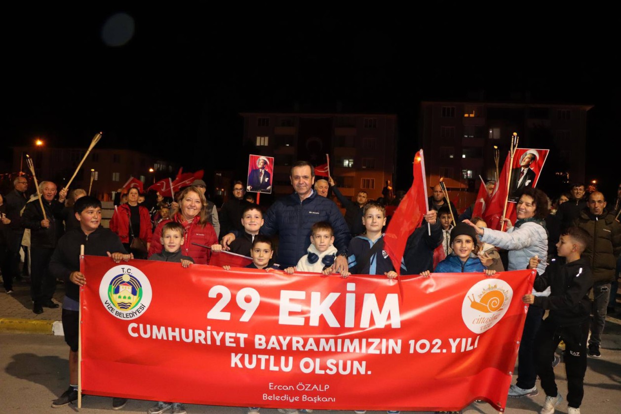 İLÇEMİZDE FENER ALAYI ÇOŞKUSU