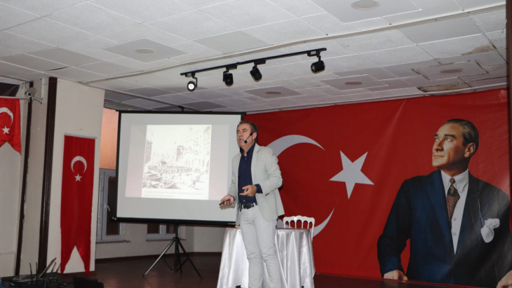 KURTULUŞ'TAN CUMHURİYET'E PANELİ GERÇEKLEŞTİRİLDİ