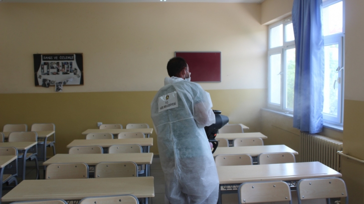 LGS İÇİN OKULLARIMIZDA DEZENFEKTE ÇALIŞMASI YAPILDI