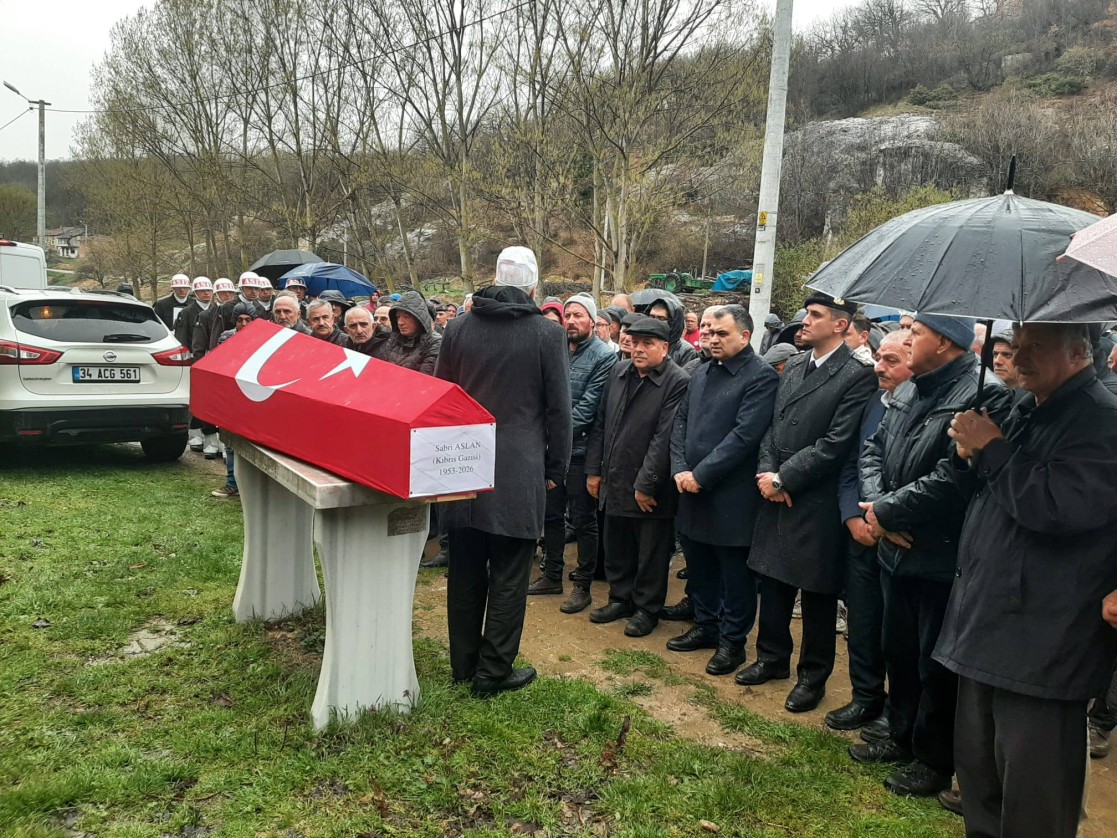 Kıbrıs Gazimize Veda